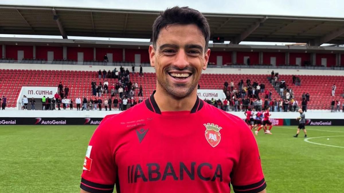 Davo y Jaime Sánchez siguen en el Penafiel
