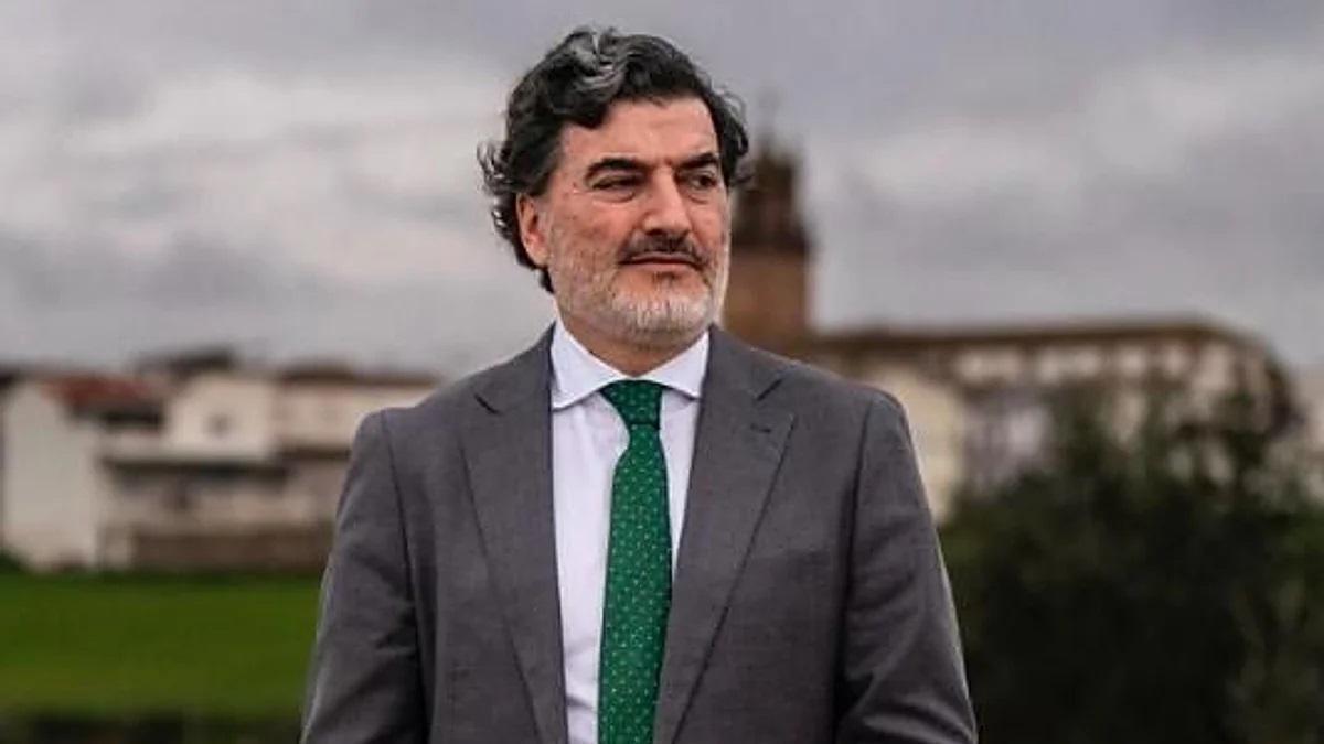 Málaga CF refuerza su comunicación con Xavi Salas como director
