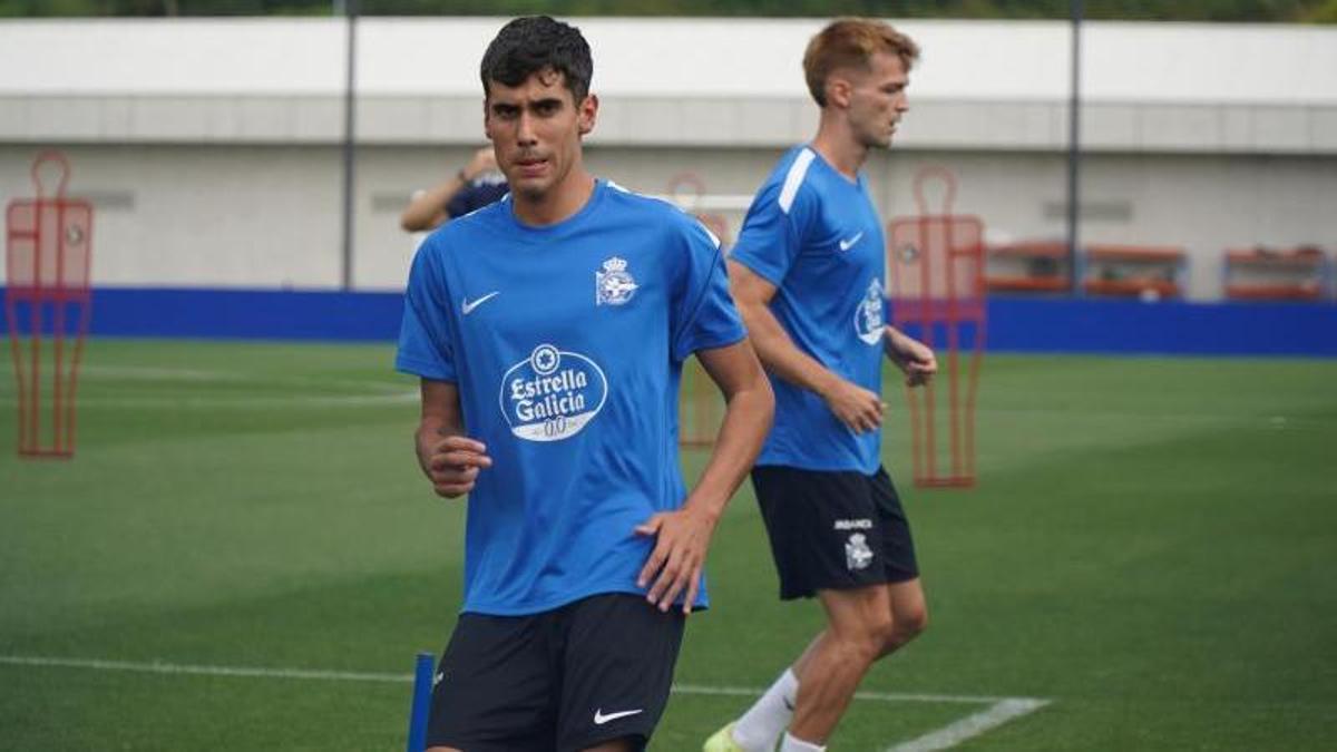 La ilusión de Villares por jugar en Primera con el Deportivo