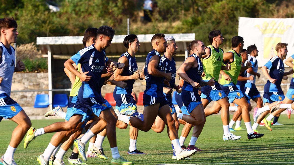 Real Zaragoza espera fichar un delantero y un central