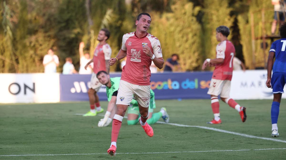 Málaga CF: Carlos Dotor y Fernando Calero, bajas para el estreno liguero