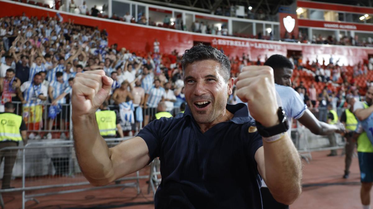 Un homenaje a la distancia, que tiene que ver con Juanfran Funes y su histórico ascenso con el Málaga