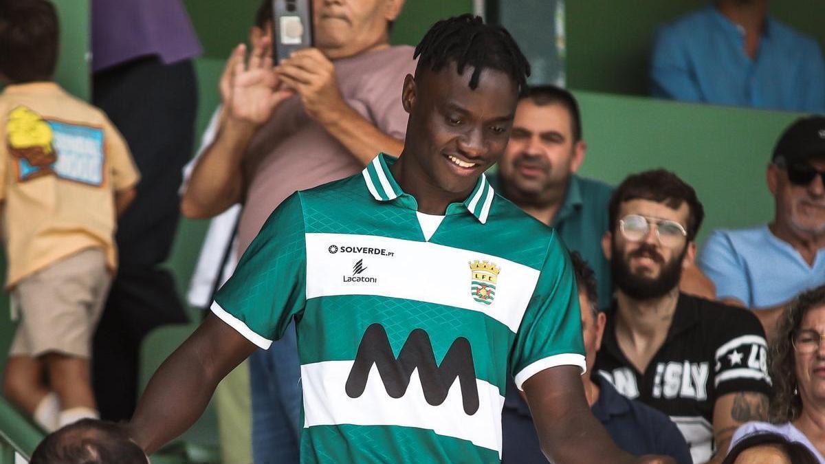 David Nzanza, nuevo delantero del CD Castellón