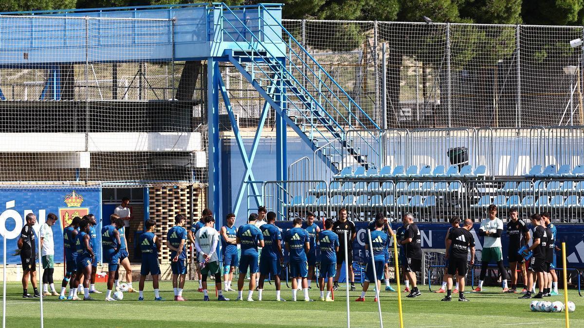 Récord amargo: Real Zaragoza utilizó 40 jugadores en su peor temporada
