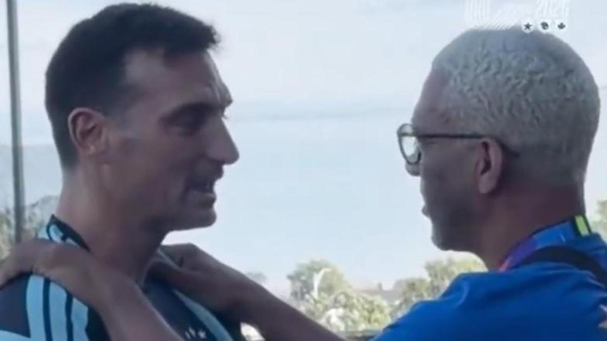 Deportivo de la Coruña: Scaloni y Djalminha, leyendas del Deportivo, protagonizan un emotivo reencuentro en el Mundial
