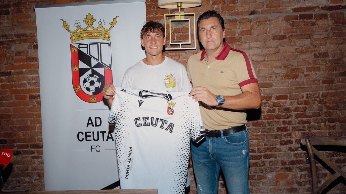 Petxarroman: "Siempre estaré agradecido por jugar en el Dépor"