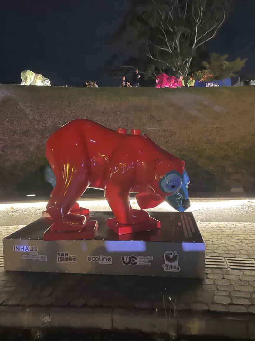 Exponen 20 esculturas de osos andinos en Cuenca hasta el 9 de octubre
