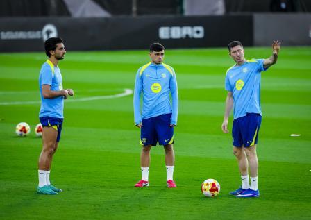 La batalla del '9' para el Clásico: ¿Ferran o Lewandowski?