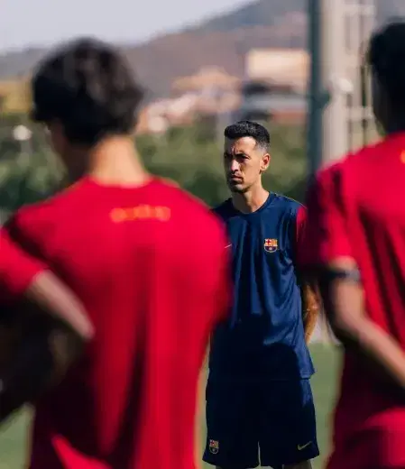 Sergio Busquets se une al Barça Atletic