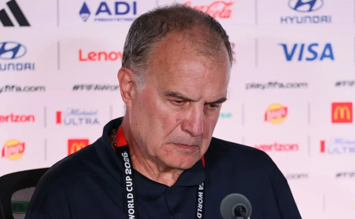 Bielsa se despidió de Uruguay: 'Me dejaron solo'
