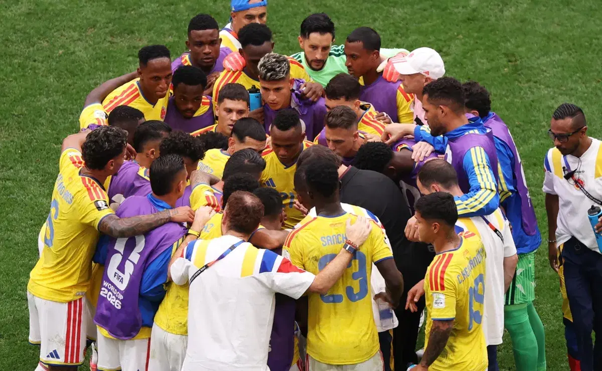 Pese a que Colombia lo eliminó del Mundial, DT de Suiza le dio un consejo a la Selección