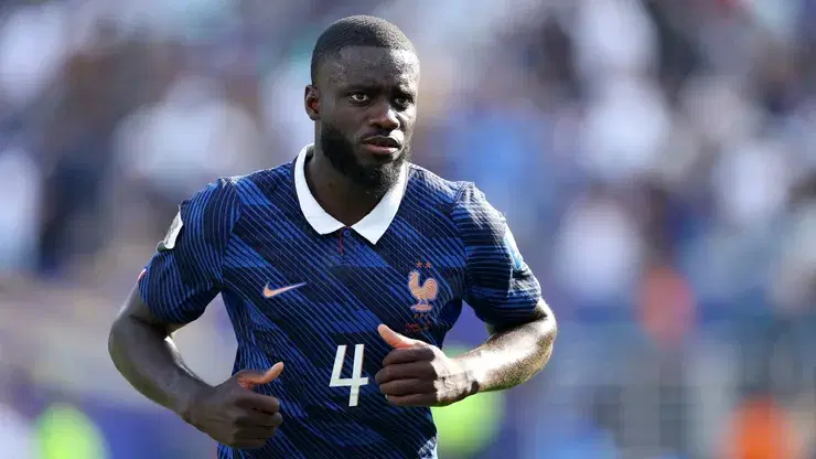 Dayot Upamecano, ante la terna arbitral de Argentina: "No caeremos en paranoia"