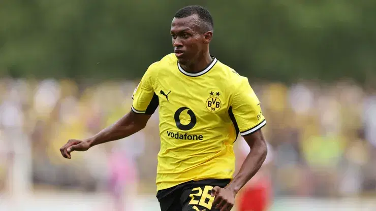 Todo Ecuador sorprendido: Se confirma la decisión final del Borussia Dortmund con Justin Lerma
