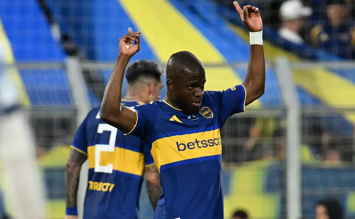 Enner Valencia guía la remontada de Boca Juniors en la Copa Argentina