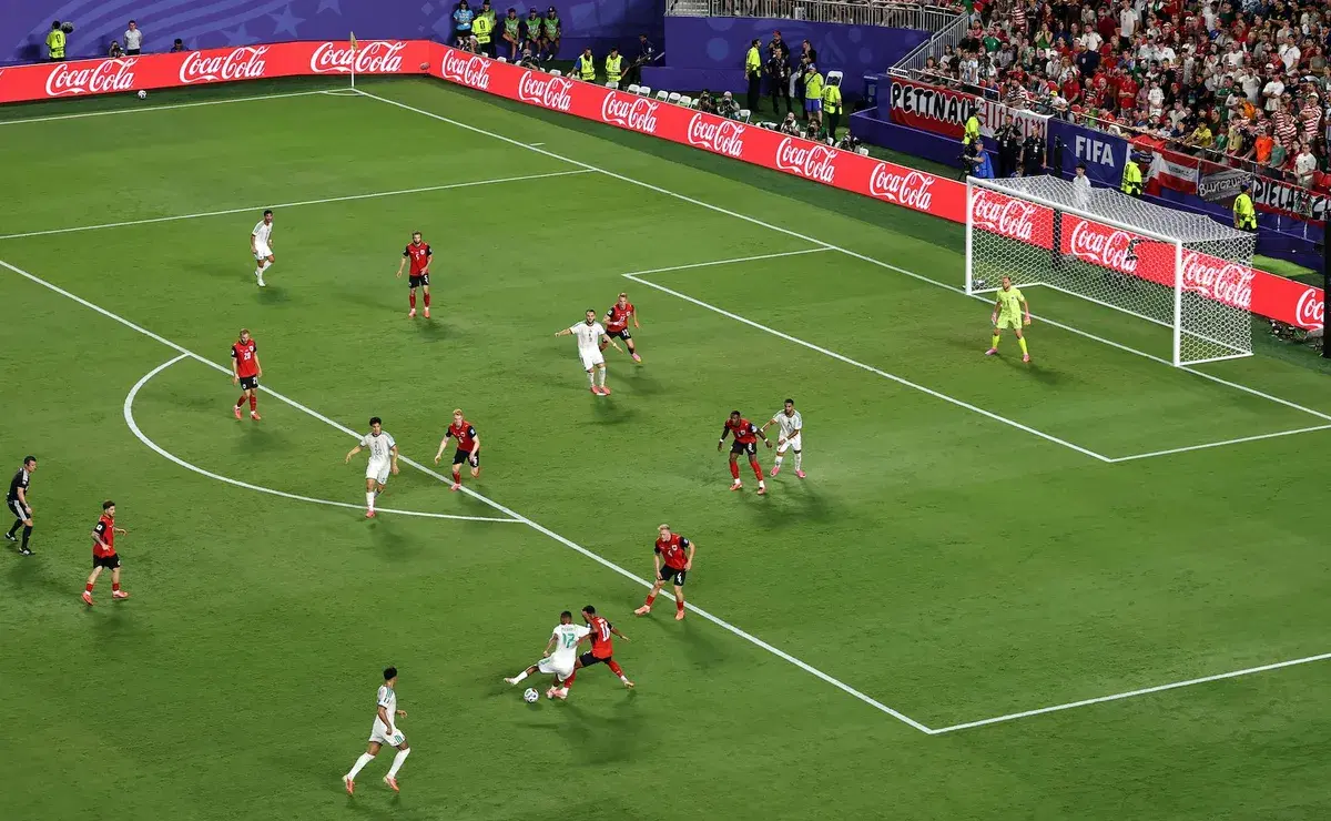 FIFA descarta investigar el empate 3-3 entre Austria y Argelia