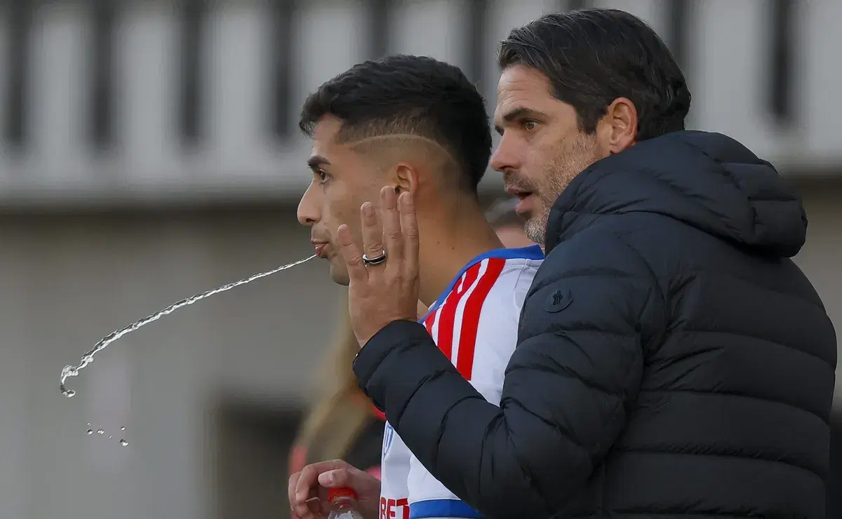 Lucas Assadi, ausente y molesto: el quiebre con la U de Chile