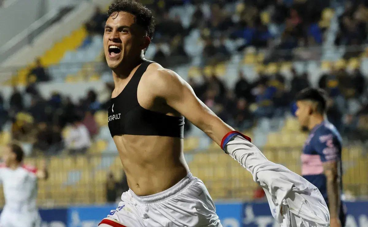 Boca, Sevilla y Parma pelean el fichaje del ex La Calera David Romero