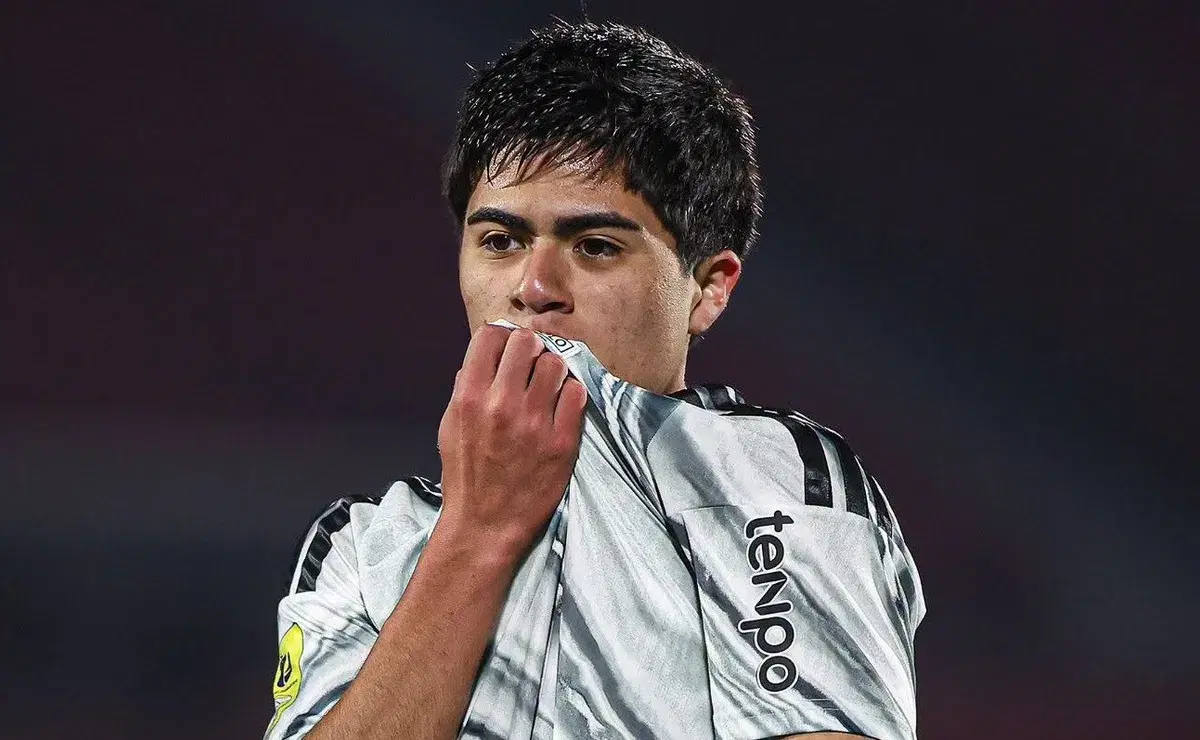 El joven talento chileno Felipe Raipán y su sorpresivo inicio en Colo Colo