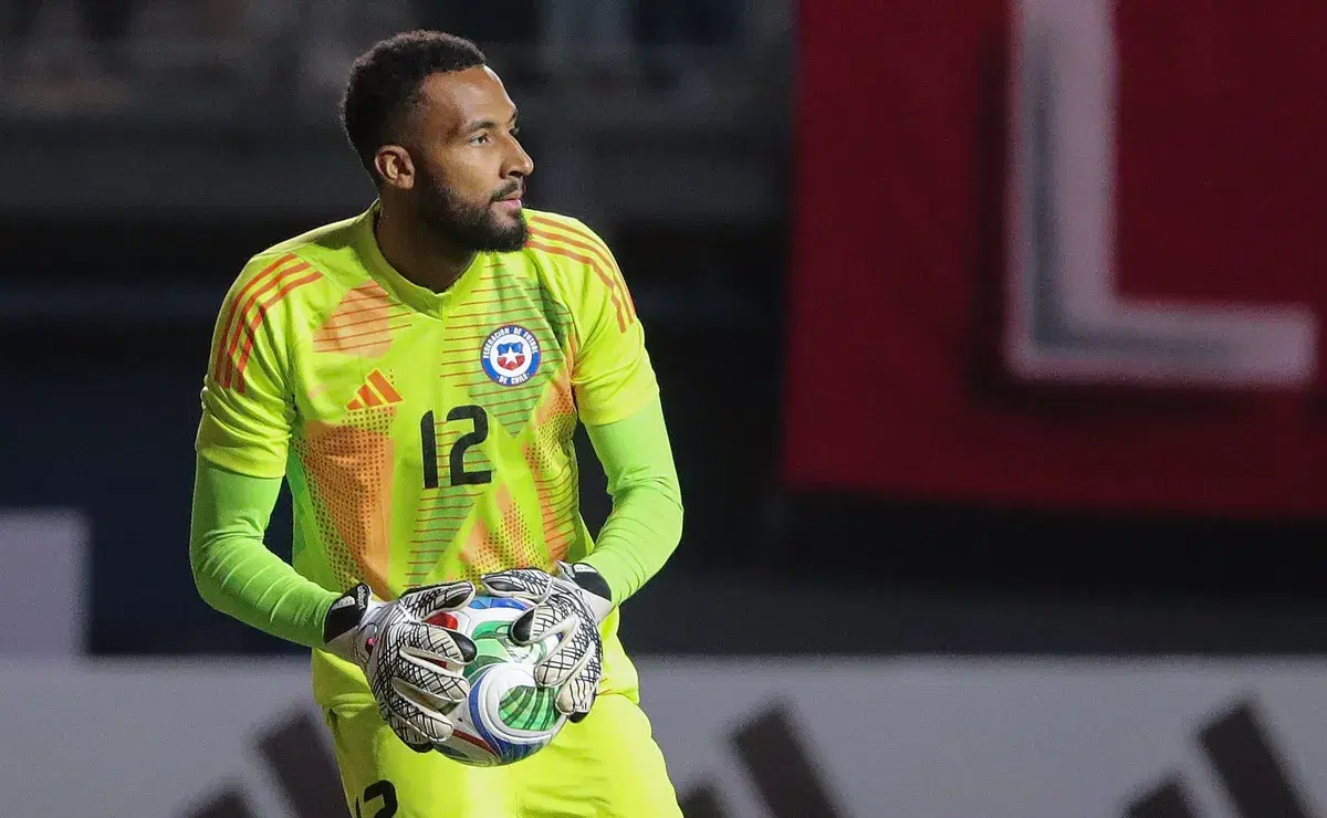 Vidal elogia a Lawrence Vigouroux tras el amistoso ante Canadá