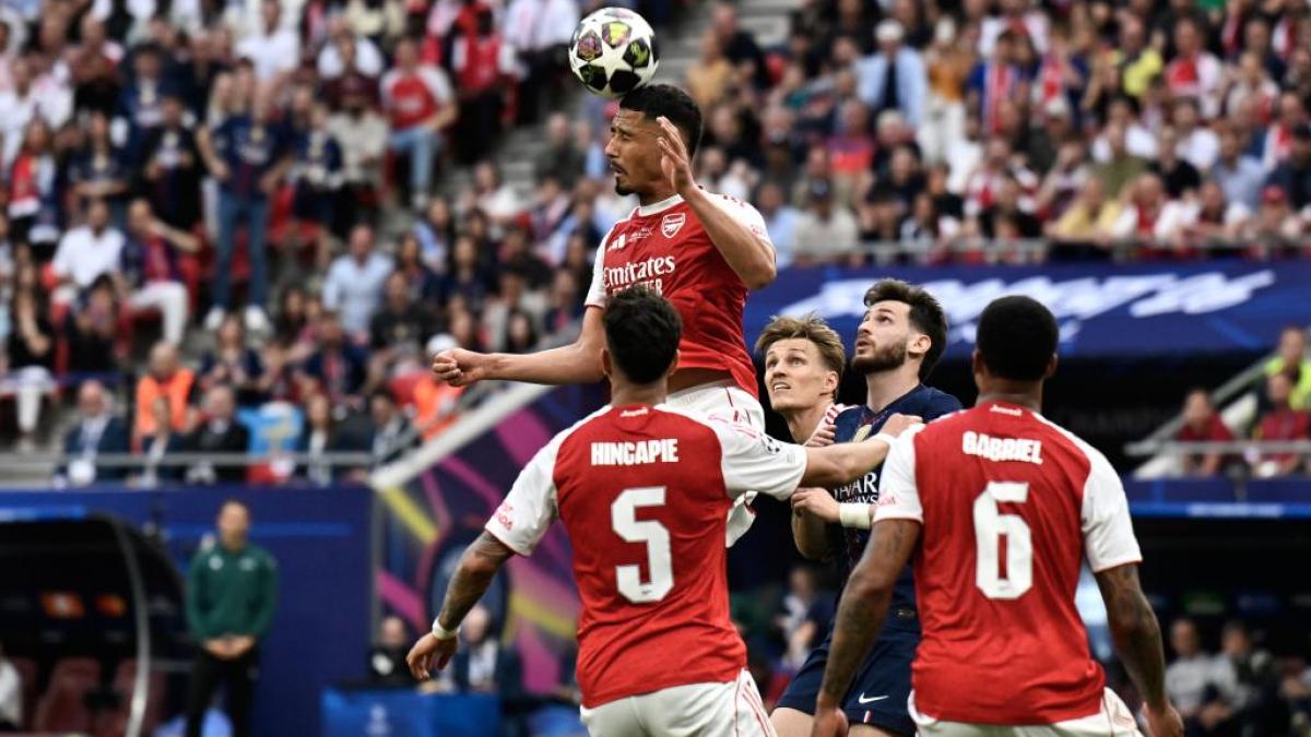 Saliba enciende todas las alarmas en Francia: podría perderse el Mundial