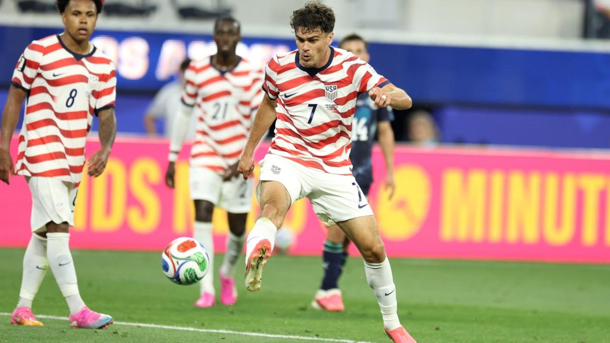 Gol de Reyna (4-1) en el Estados Unidos 4-1 Paraguay