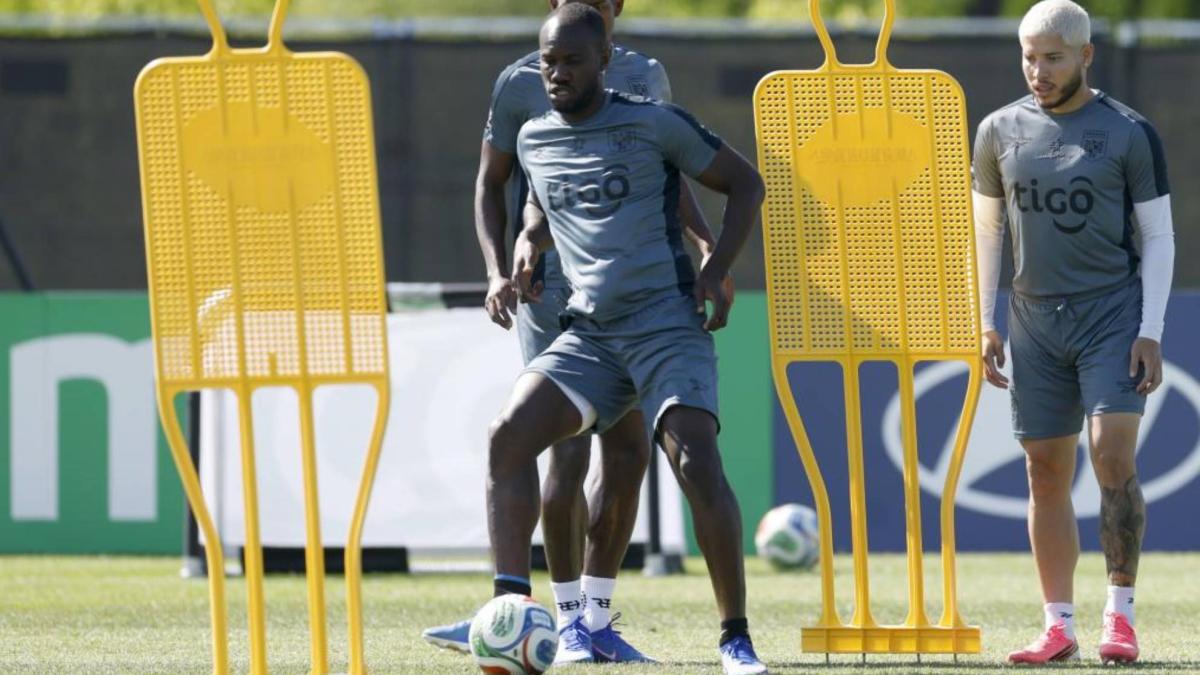 Tensión en Panamá: Waterman y 'Puma' Rodríguez tuvieron que ser separados