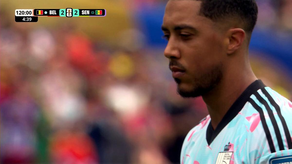 Gol de Y. Tielemans (3-2) en el Bélgica 3-2 Senegal
