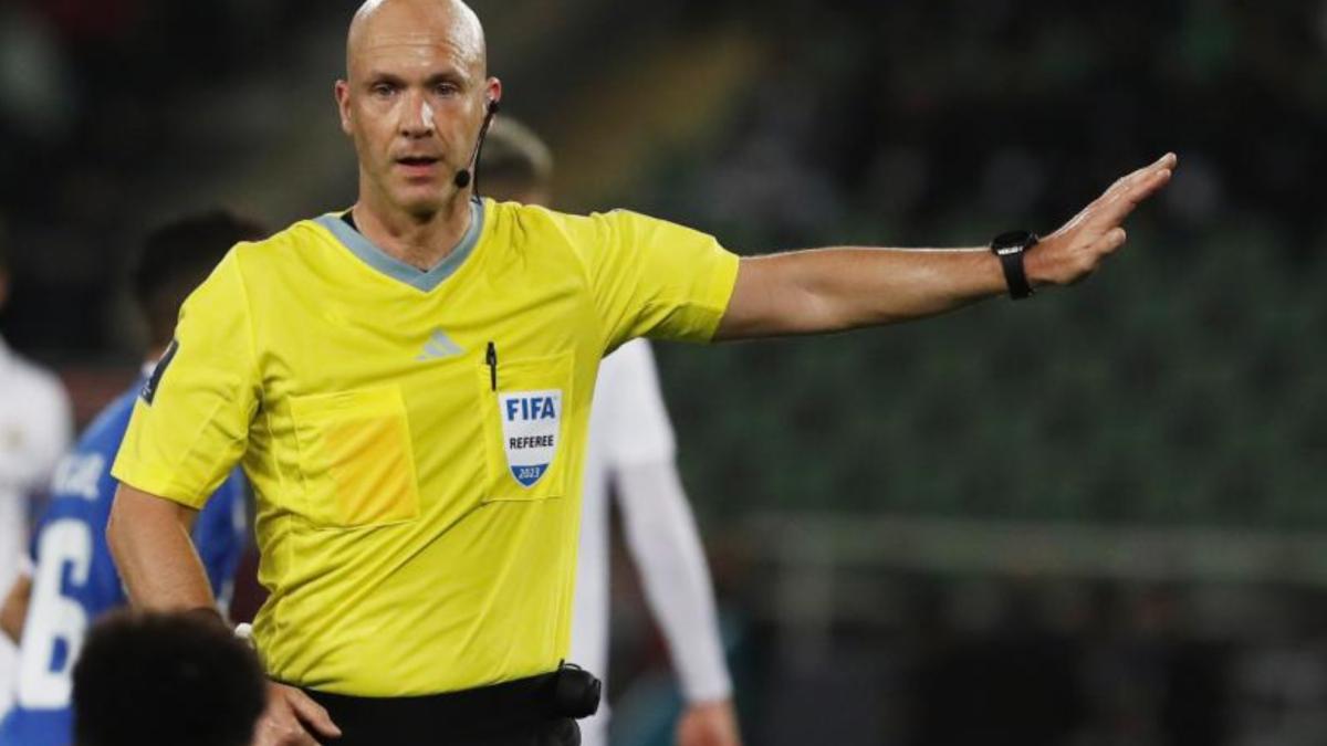 ¿Quién es el árbitro del Portugal - España: trayectoria y partidos de Anthony Taylor