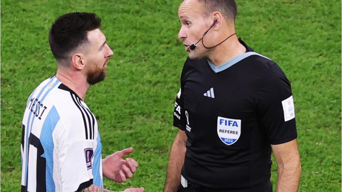 Mateu Lahoz defiende Argentina–Países Bajos 2022