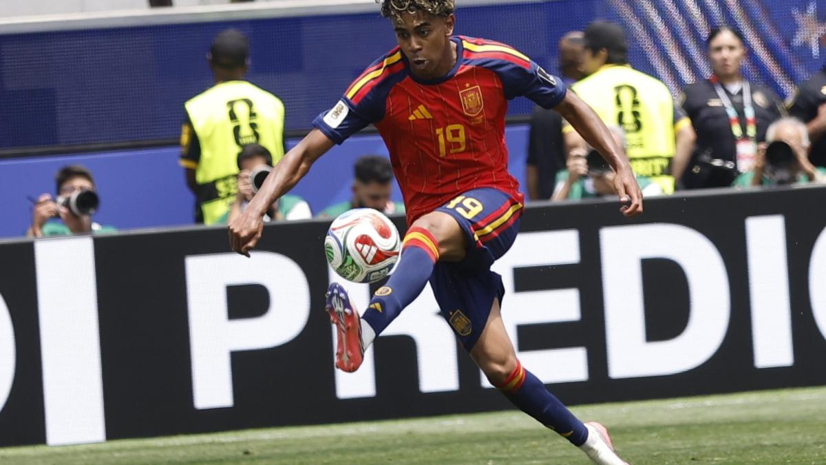 Lamine Yamal recibe el MVP ante Bélgica en el Mundial 2026