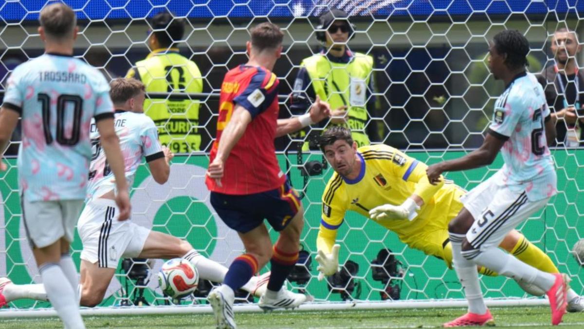 Fabián Ruiz abre el marcador en el triunfo 2-1 de España sobre Bélgica