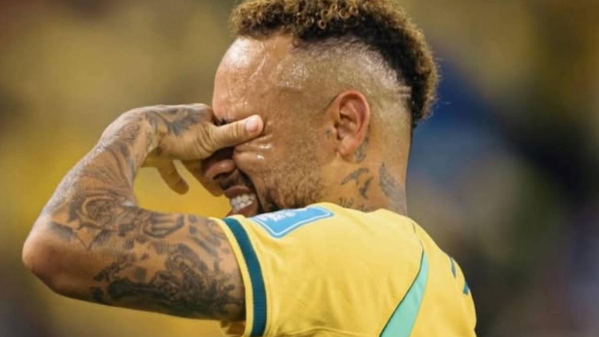 La doble eliminación de Neymar: fútbol y póquer