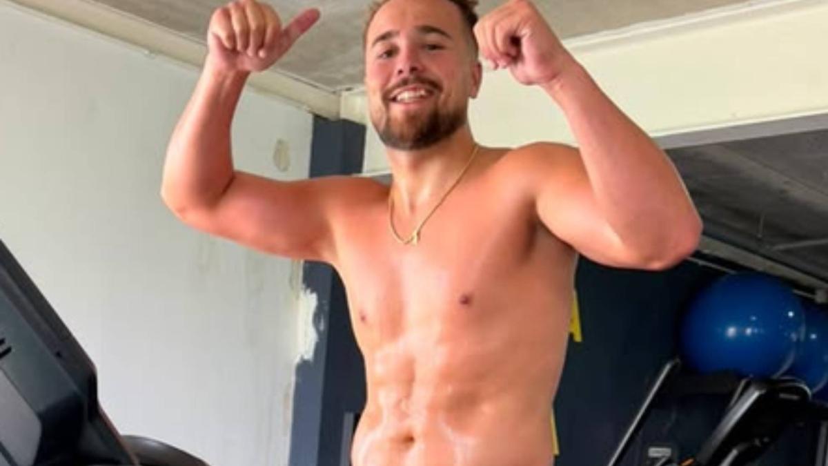 Javier Ontiveros intenta acabar con la polémica sobre su estado físico poniéndose en forma durante la pretemporada del Cádiz