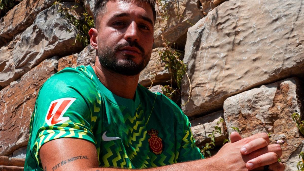Arnau Tenas llega al Mallorca en busca de ascenso
