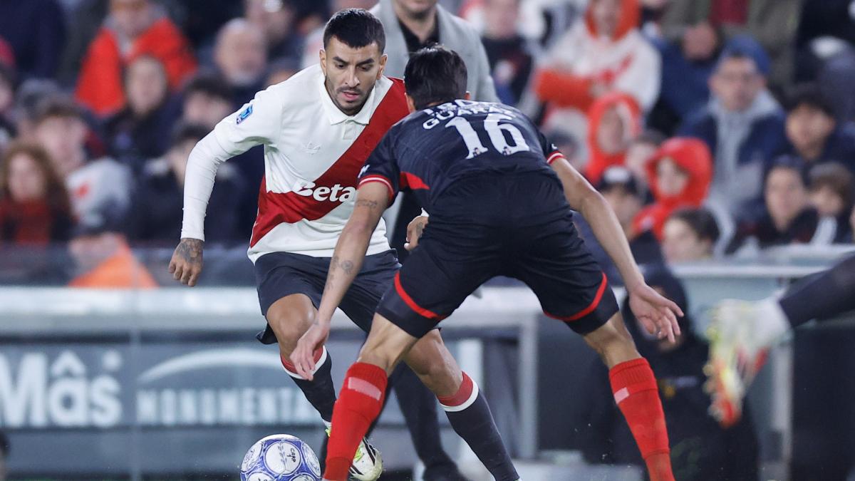 River Plate perdió ante Barracas Central en su debut