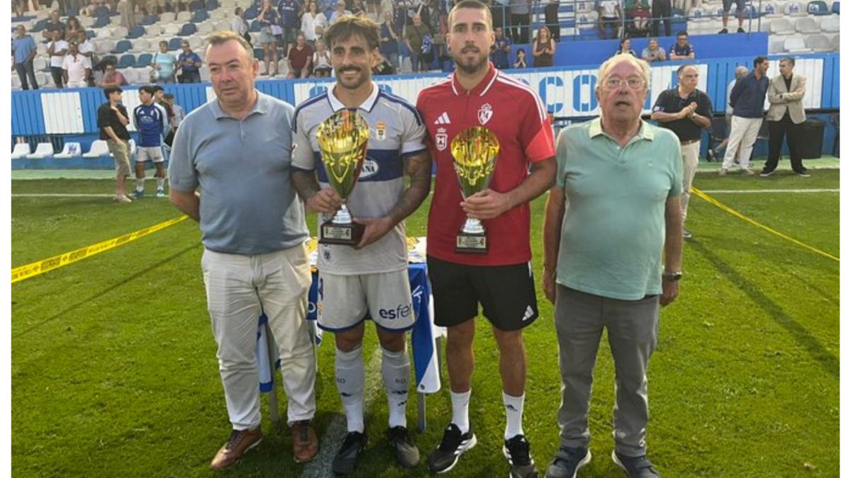 El Real Oviedo pasa por encima de la Ponferradina y la golea en amistoso de pretemporada