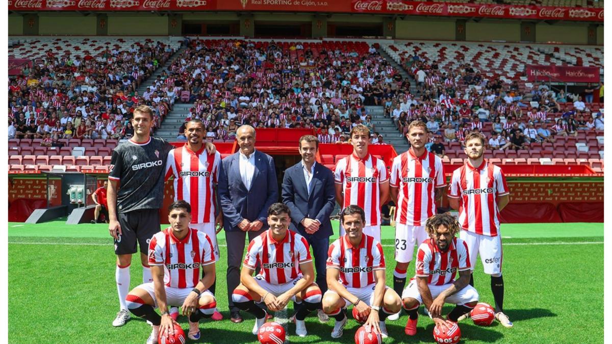 Sporting presenta de golpe nueve fichajes veraniegos