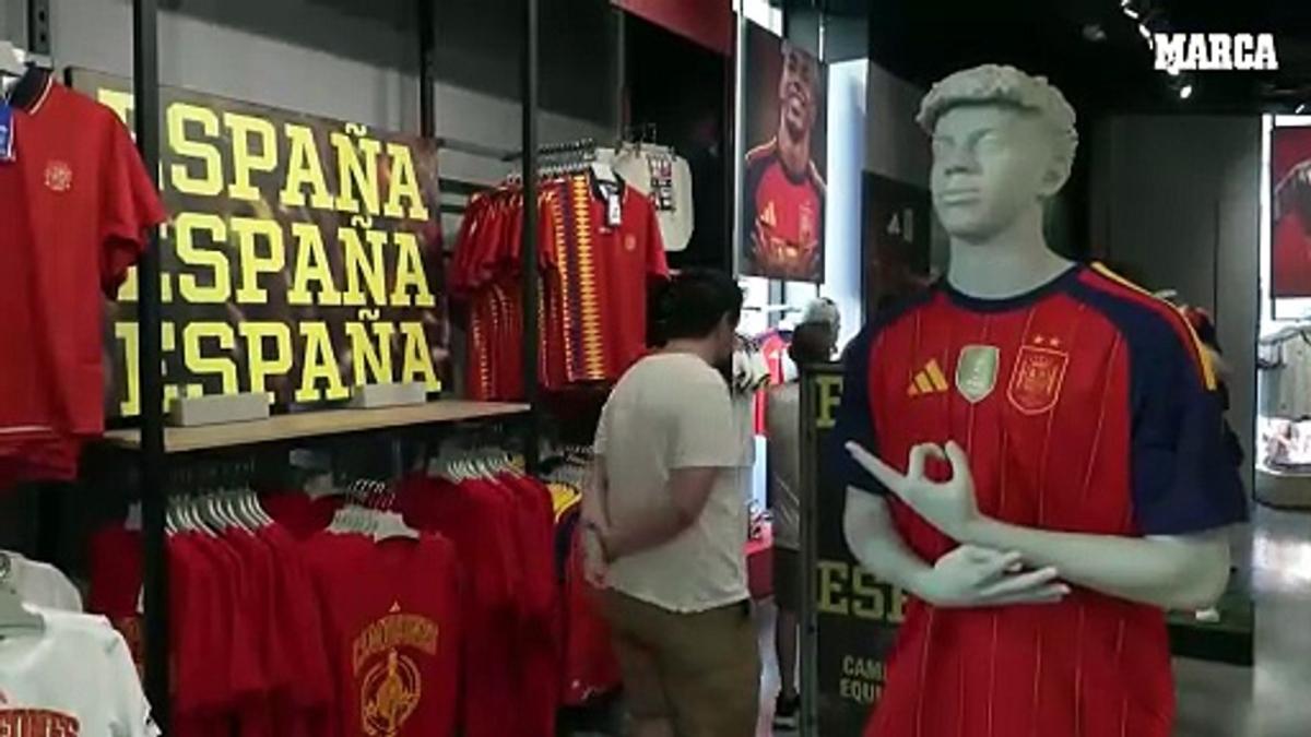 Venta oficial: camiseta de España con dos estrellas
