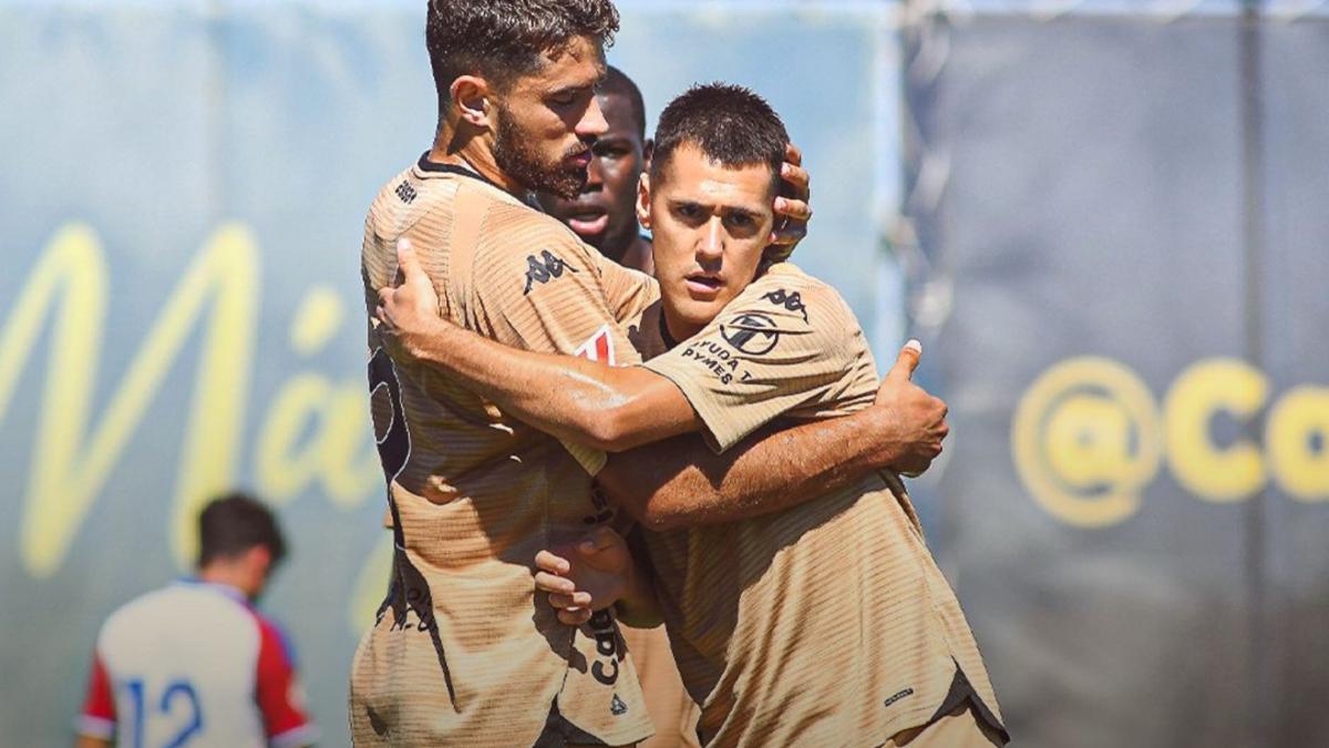 Cádiz vence 2-0 al Granada a 10 días del inicio