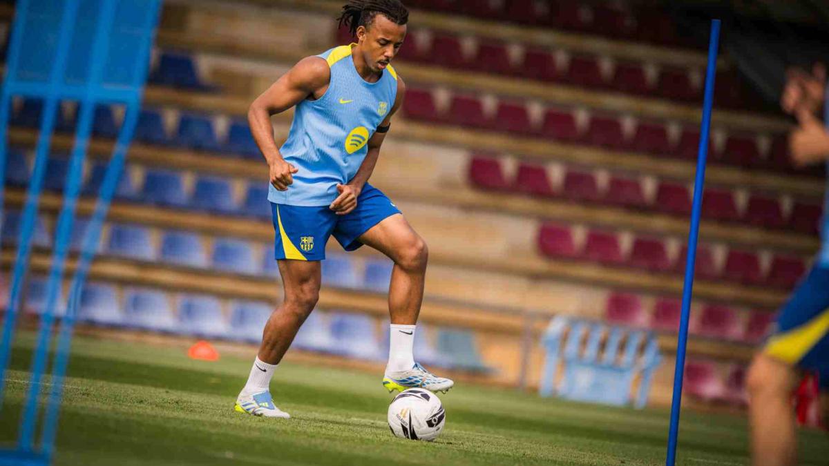 Koundé se une a los entrenamientos del Barcelona