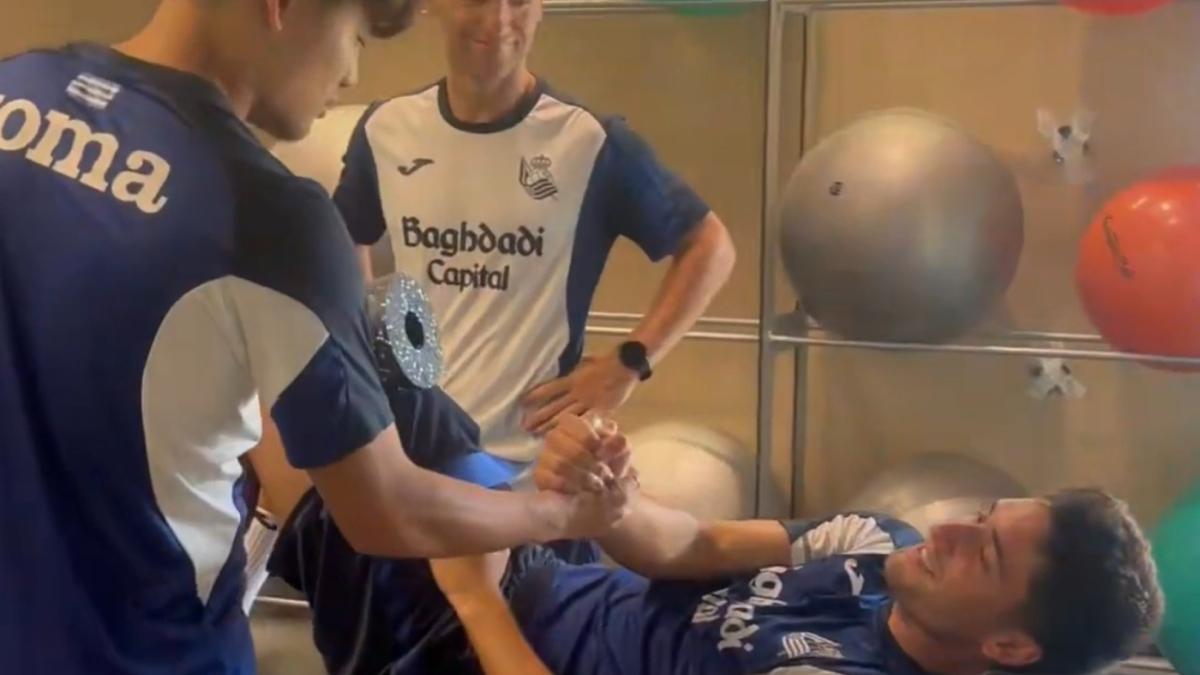 Gorrotxategi vuelve a entrenar con la Real Sociedad