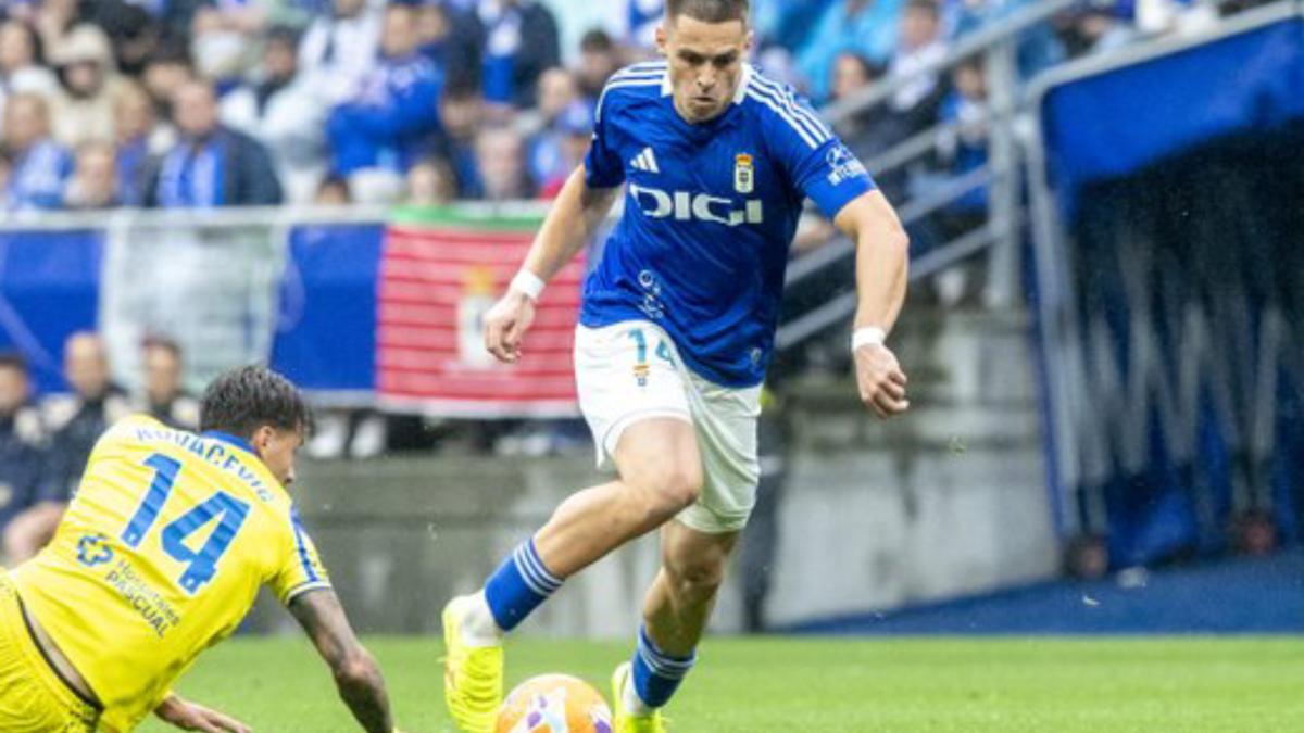 Daniel Paraschiv deja de ser jugador del Real Oviedo