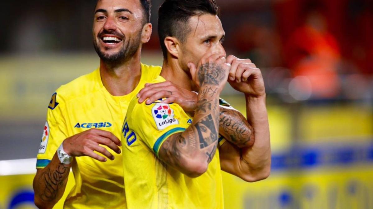 Las Palmas busca romper su maldición en el debut