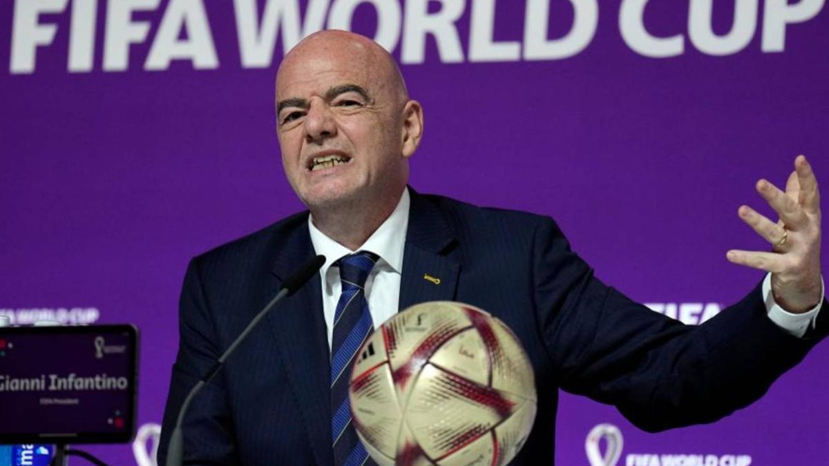 UEFA rechaza el boicot y plantea un cambio de liderazgo en la FIFA
