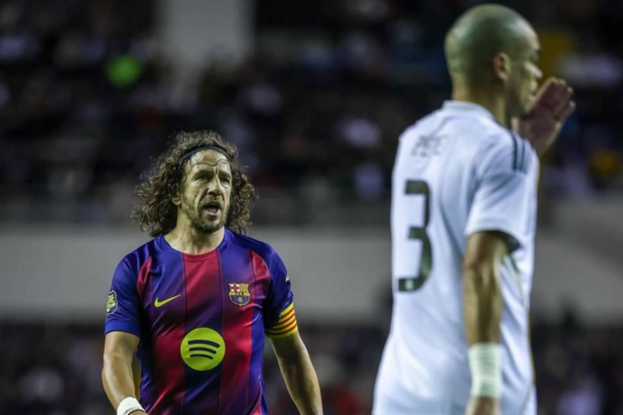 El Barcelona gana 2-1 al Real Madrid con doblete de Saviola en partido de leyendas