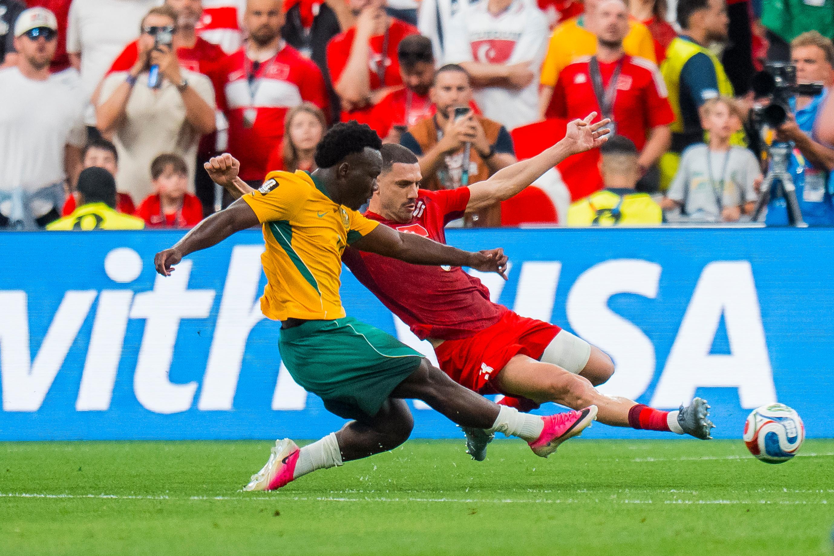 Los orígenes de Irankunda: el refugiado que ha hecho historia con Australia en el Mundial