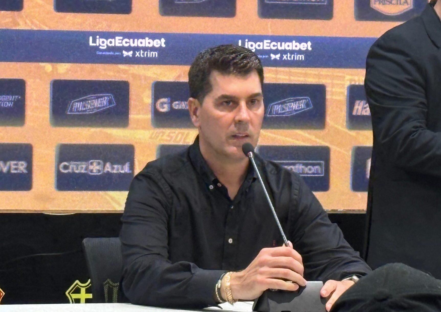 Ismael Rescalvo pide mesura tras el empate de Barcelona SC ante Libertad
