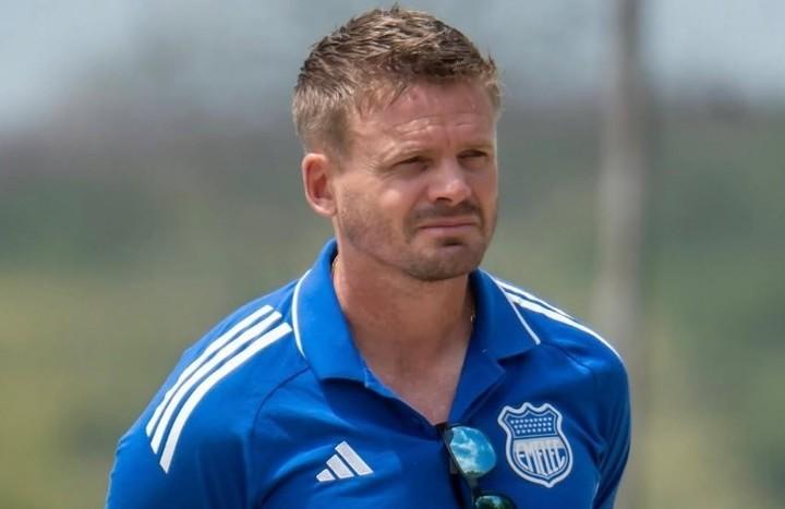 Cristian Nasuti NO SEGUIRÍA COMO DT DE EMELEC