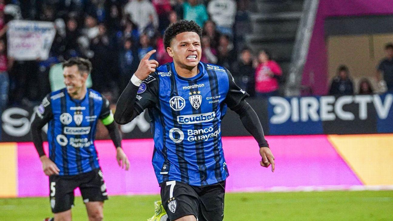 OFICIAL: Sevilla FC no fichará a Patrik Mercado tras lesión