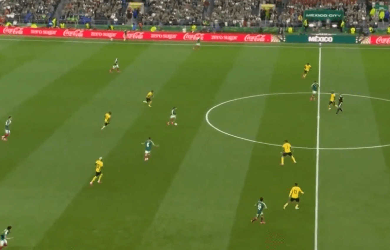 Los aficionados mexicanos cantaron el "ole, ole" ante Ecuador
